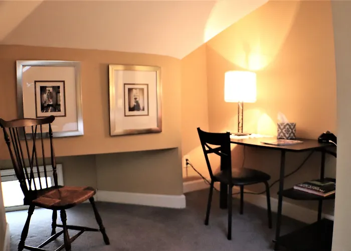 50 Lincoln Short North Bed and breakfast